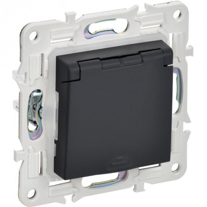 Розетка 1-постовая IEK SKANDY SK-R11G 16А IP44 с заземлением/защитные шторки, с крышкой, графит SK-R16-16-44-K53