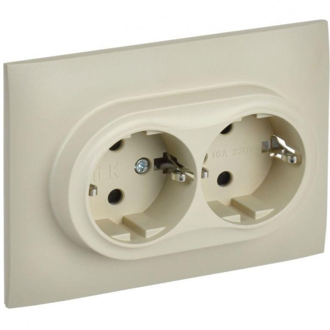 Розетка 2-постовая IEK SKANDY SK-R07B 16А с заземлением/защитные шторки, в сборе, бежевый SK-R24-16-K10-F